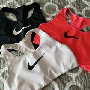 Nike Dry-Fit sports bra